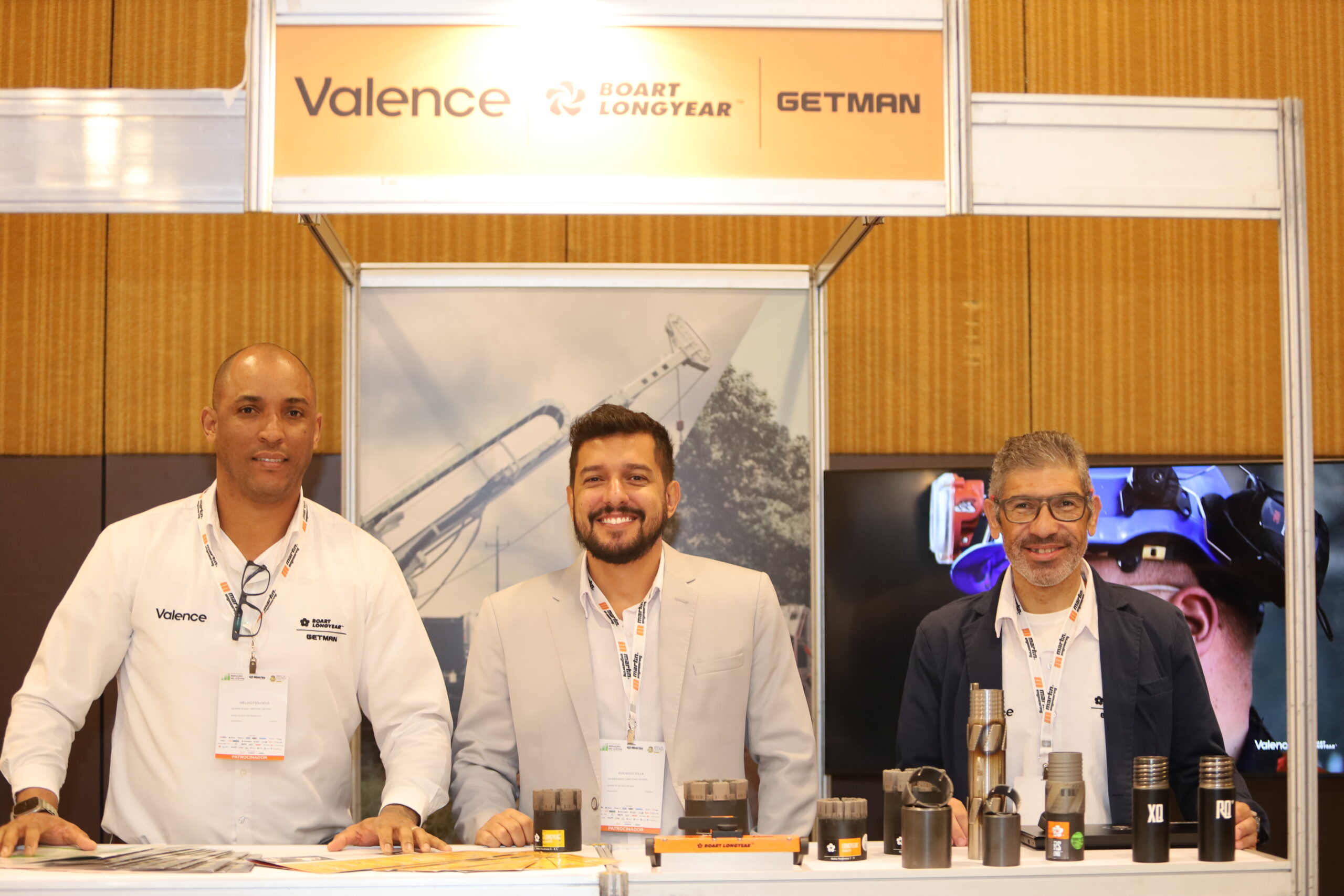 Valence aposta em nova linha de hastes para facilitar trabalhos de perfuração sônica