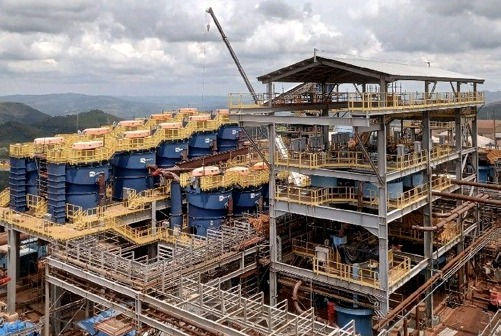 Dosagem estagiada de Diamina + Monoamina na flotação catiônica reversa otimiza recuperação