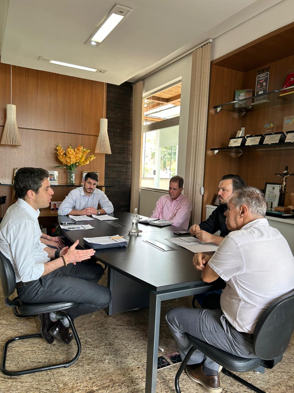 São Gonçalo do Rio Abaixo assina com Cenibra e Vale para receber primeira fábrica de biocarbono para descarbonização industrial