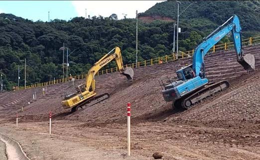 Obra de revestimento e reforço de talude entregue antecipadamente, com toda qualidade e segurança