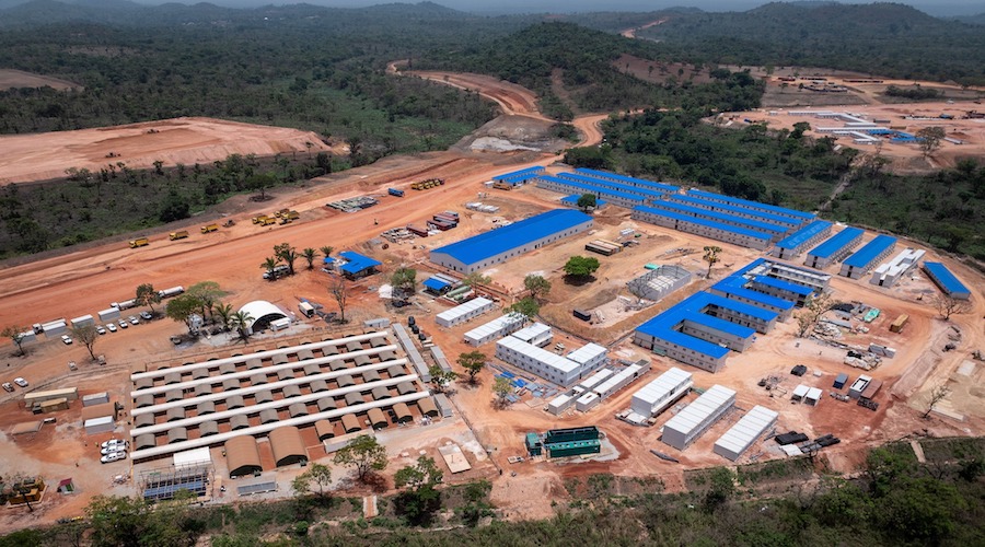 Primeiro embarque de Simandou pressiona preço do minério Fe 