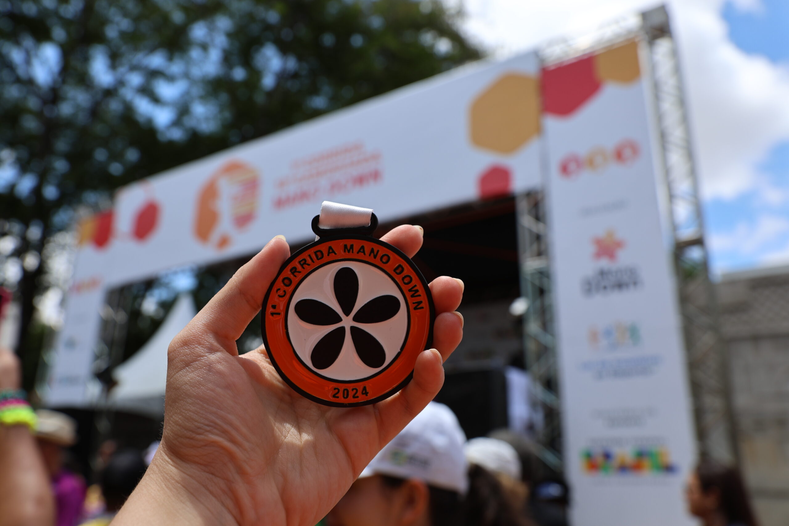 AngloGold Ashanti apoia corrida inclusiva que marca início do mês de conscientização da síndrome de Down