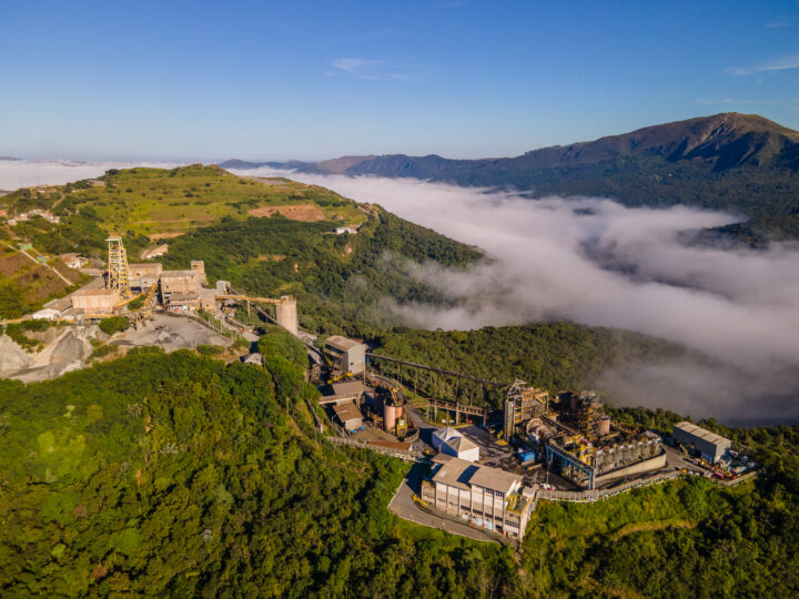 AngloGold Ashanti registra 3,1 milhões de onças em produção global, sendo 505 mil na América Latina e 326 mil no Brasil