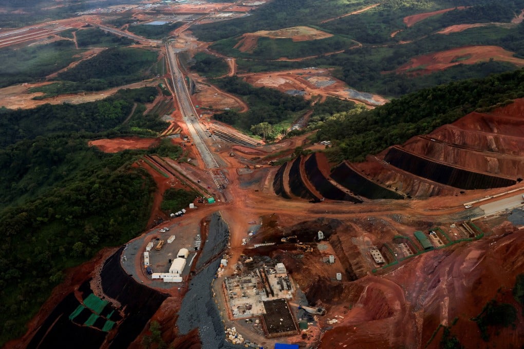 Rio Tinto faz 1º embarque da mega mina de Simandou
