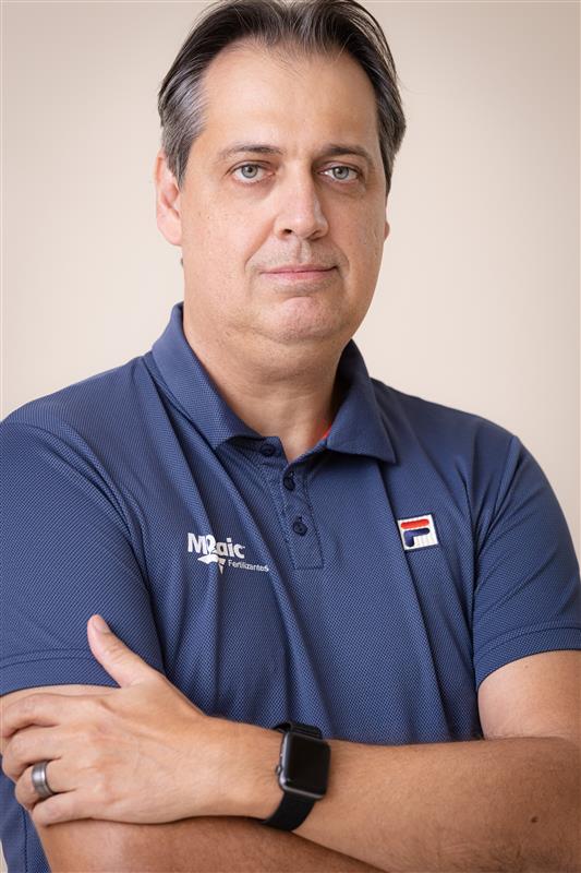 Ronaldo Sapateiro,gerente geral de Tapira