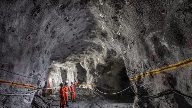 AngloGold Ashanti registra fluxo de caixa livre recorde de US$ 1,2 bilhão no 1º trimestre e eleva produção no Brasil em 16%