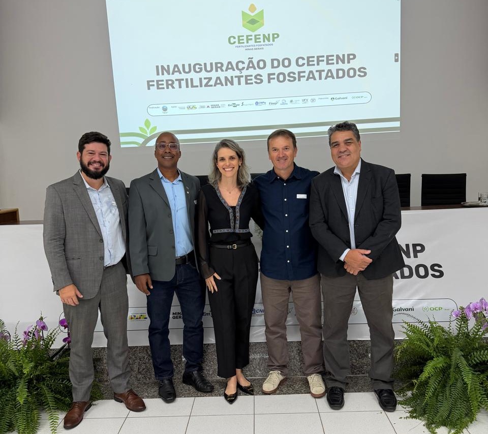 Iniciativa do CEFENP fortalece inovação no setor de fertilizantes com apoio da Galvani
