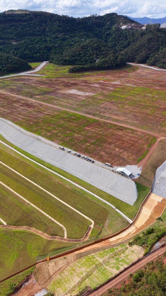 Estudos geotécnicos e obras de drenagem possibilitaram reintegrar barragem CDS II ao ambiente em segurança