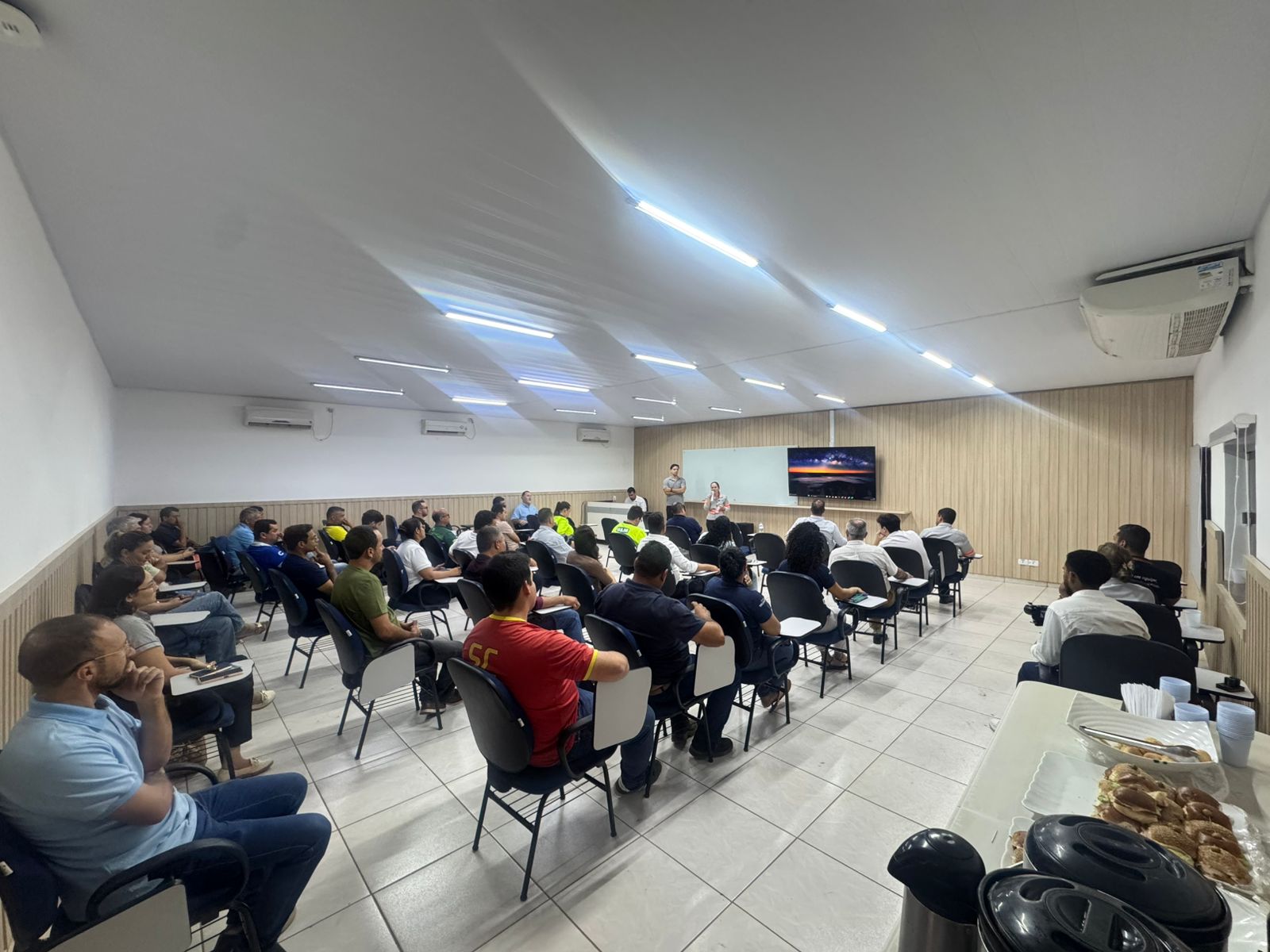 Programa de desenvolvimento foca em fornecedores locais para impulsionar economia