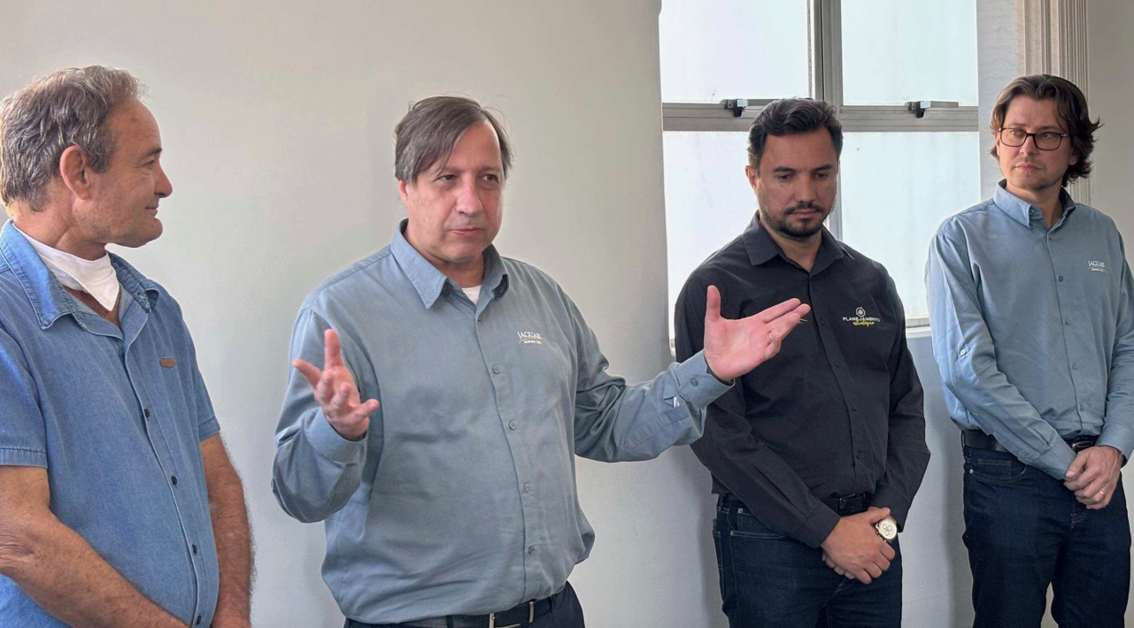 Jaguar Mining apresenta projeto de expansão para o município de Onça de Pitangui