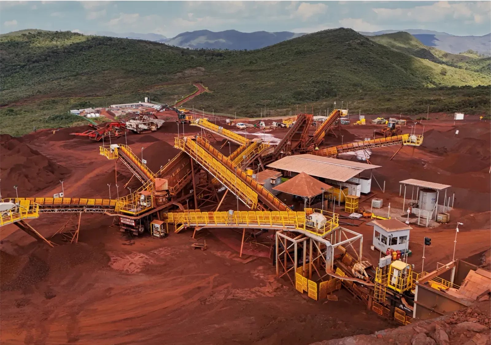 Investimento de R$ 700 milhões em correia transportadora para ampliação de produção em Mariana