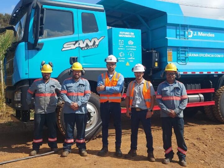 Testes com veículo rodoviário elétrico em mineradora aponta economia de até 84% no consumo energético